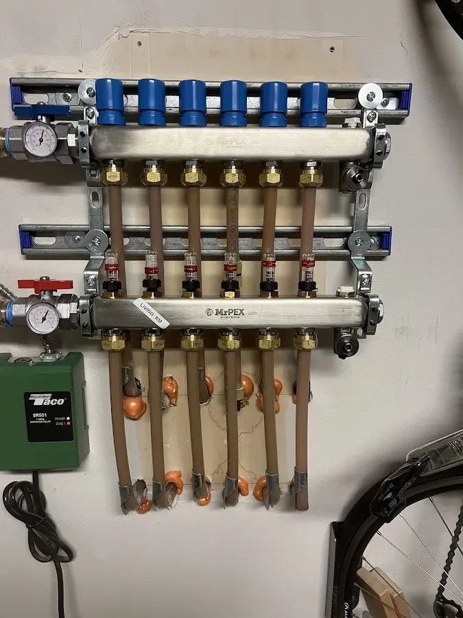 Plumber performing Gas Leak Detection at a residential property in Social Circle